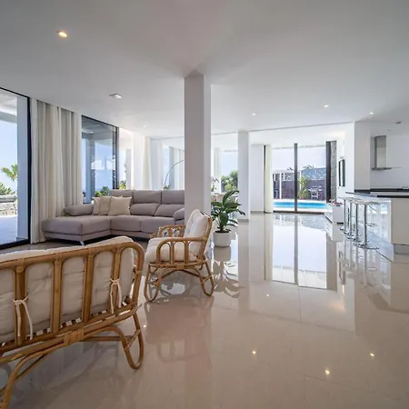 Villa Baobab By Alondra Collection